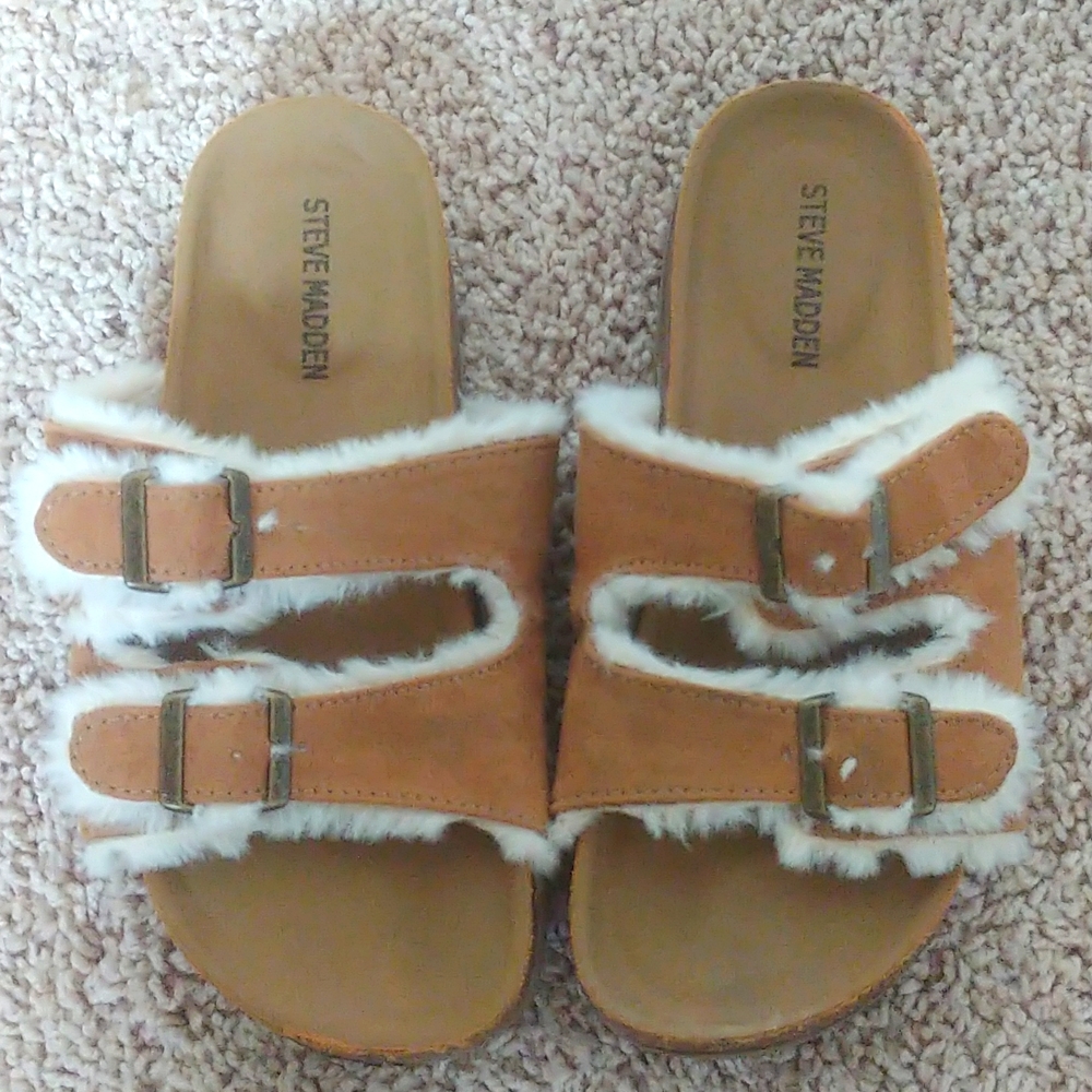 Fluffy tan sandals